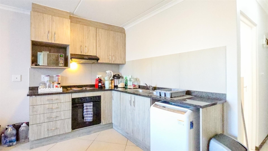 2 Bedroom Property for Sale in Buh Rein Estate Western Cape